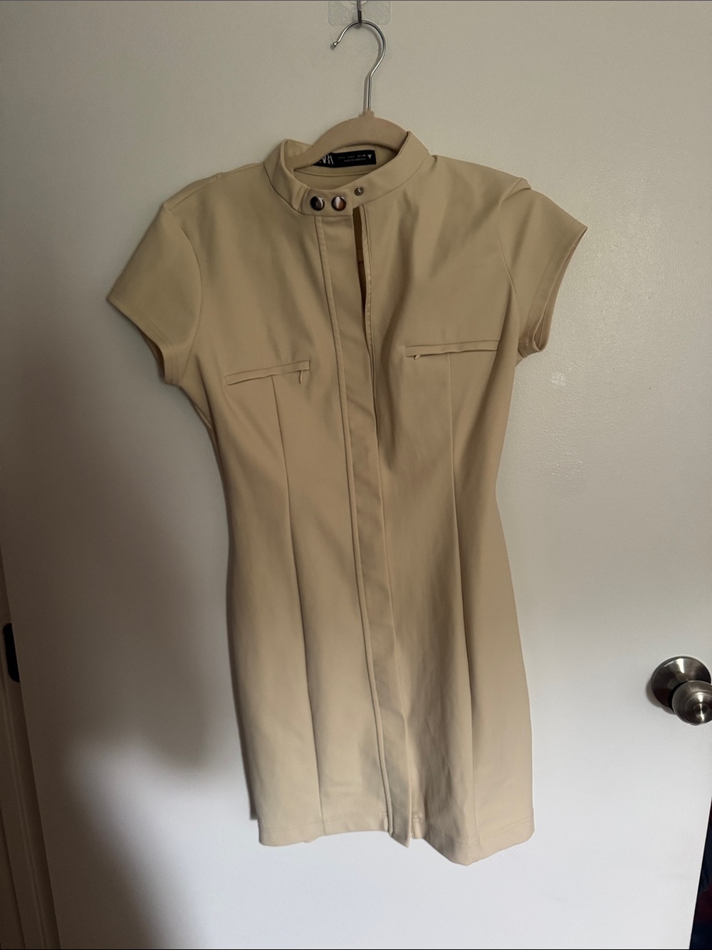 Cream Short-Sleeve Stand Collar Sheath Dress